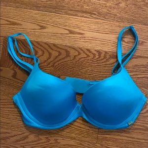 EUC Victorias Secret Very Sexy Turquoise Bra - 34D